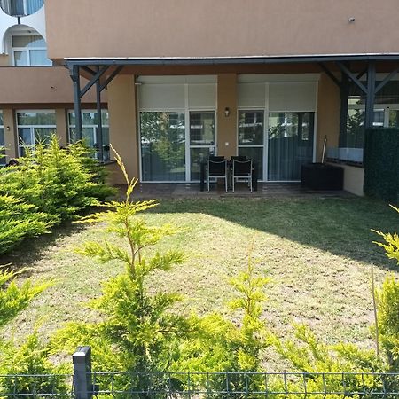 Vizparti Silver X Apartman Siofok Exterior photo
