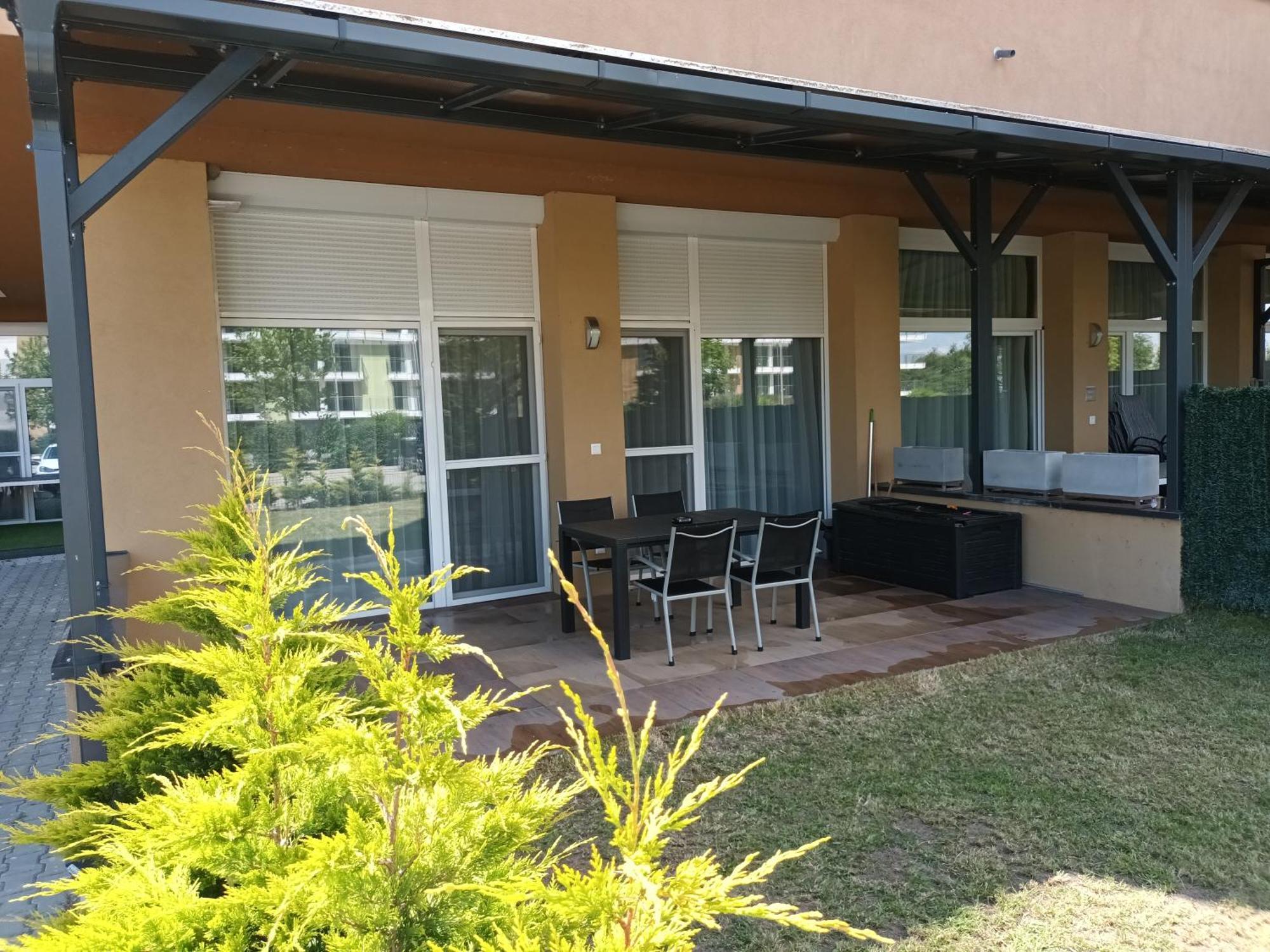 Vizparti Silver X Apartman Siofok Exterior photo
